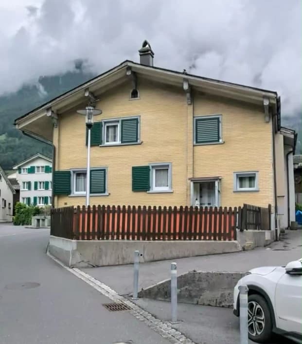 Thonerstrasse 17, Schwanden